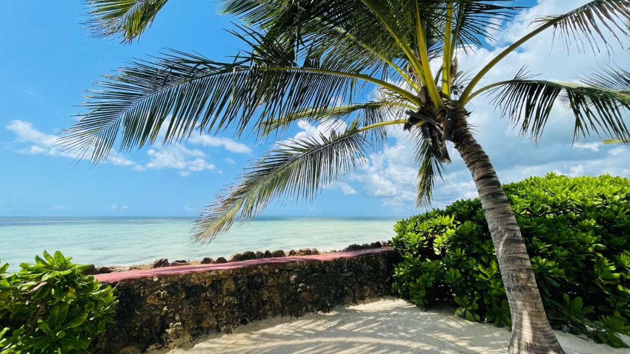 Palumboreef Beach Resort ウロア エクステリア 写真