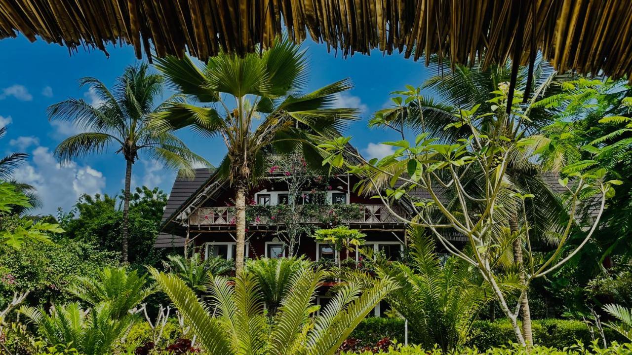Palumboreef Beach Resort ウロア エクステリア 写真