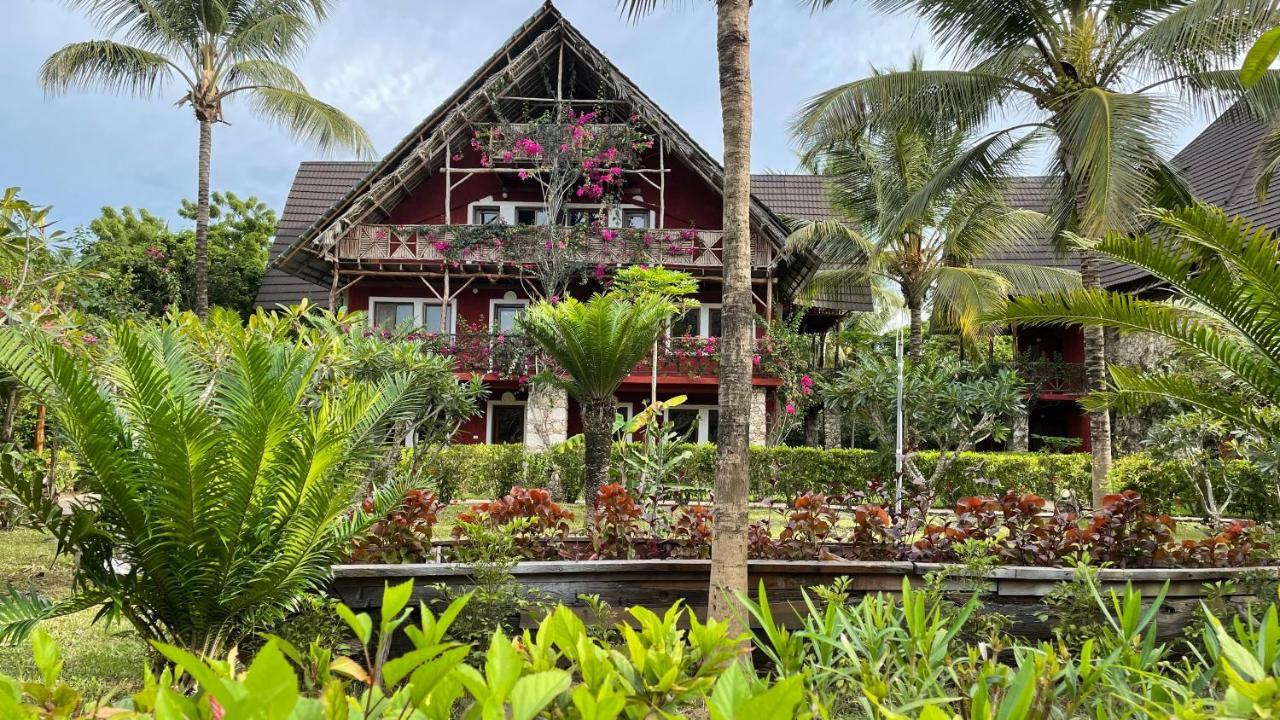 Palumboreef Beach Resort ウロア エクステリア 写真