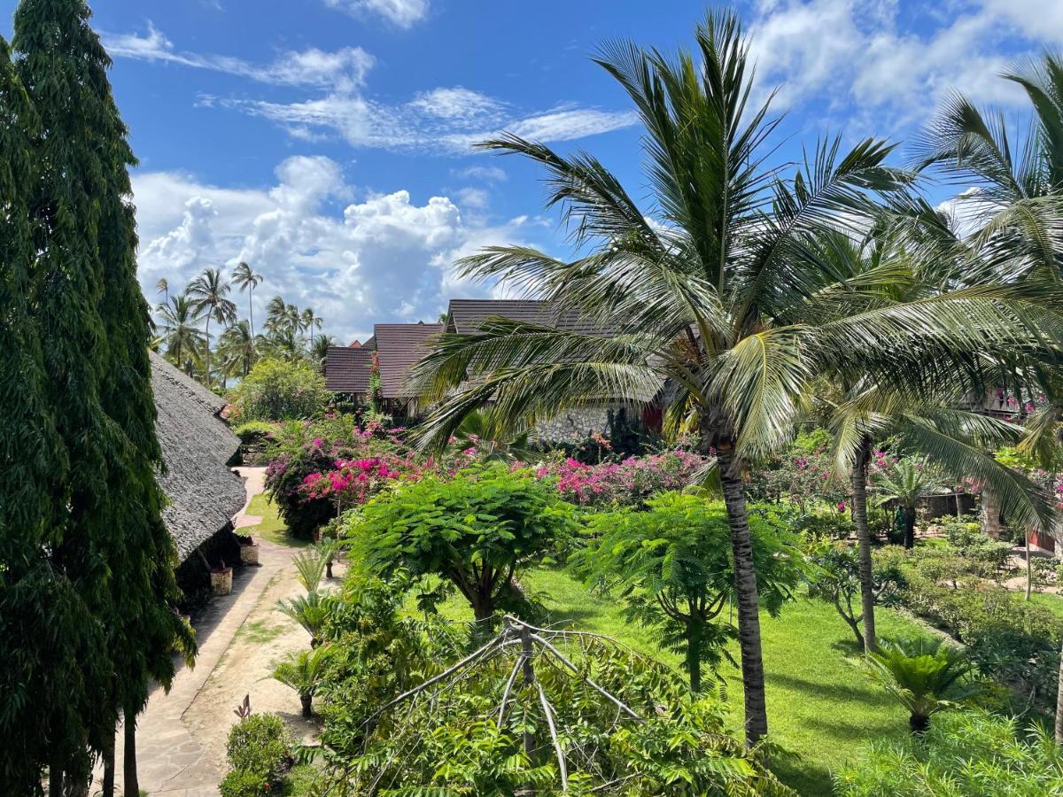 Palumboreef Beach Resort ウロア エクステリア 写真