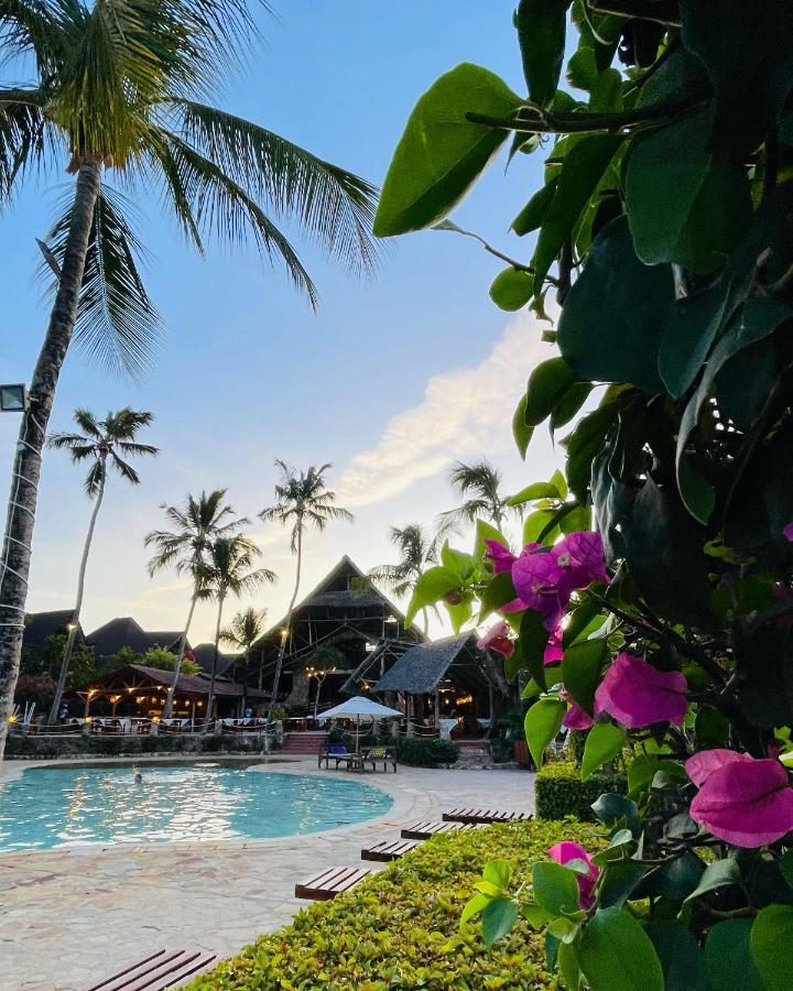 Palumboreef Beach Resort ウロア エクステリア 写真